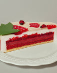 Strawberry no bake cheesecake trang trí bọ rùa dễ thương
