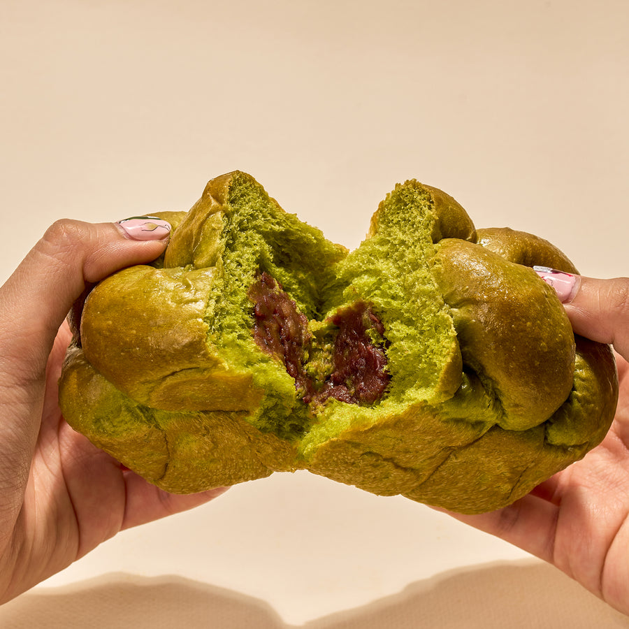 Matcha Adzuki Milk Bun