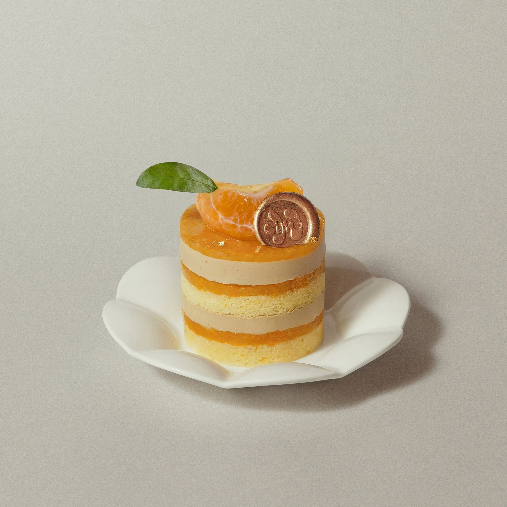Mandarin &amp; Earl Grey Layered Cake | ⌀7cm