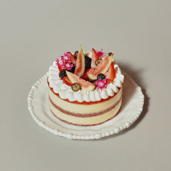 Bánh sinh nhật tiramisu trái cây berry bliss 12cm Bakes Saigon