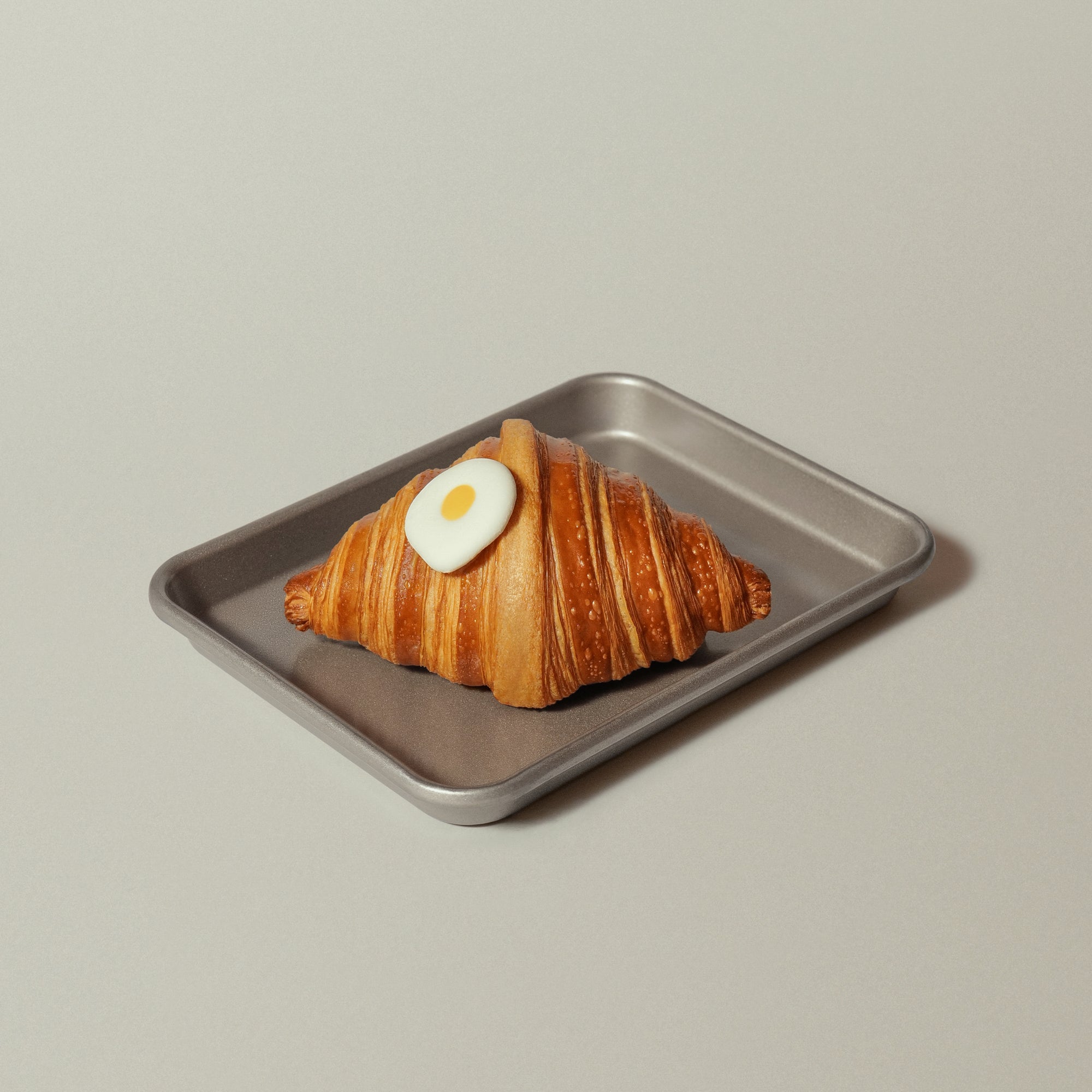 Croissant Trứng Muối Lava - BAKES SAIGON