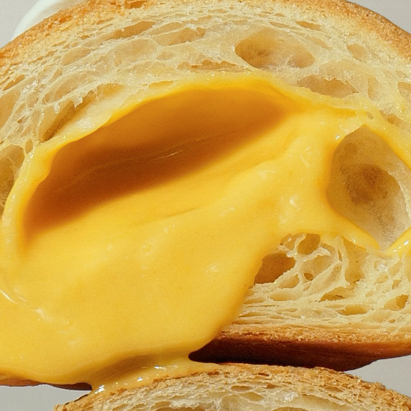 Croissant Trứng Muối Lava - BAKES SAIGON